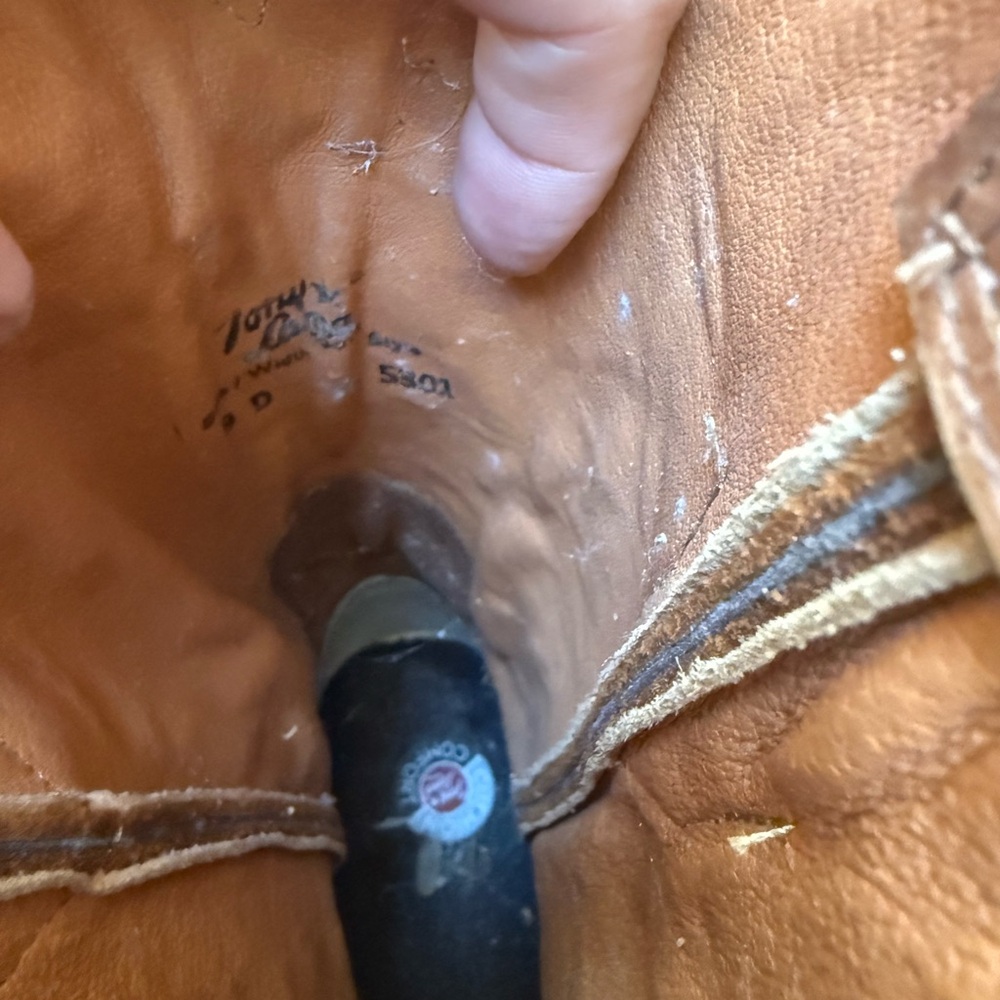 Tony Lama Brown Western Boots - Picture 11 of 11